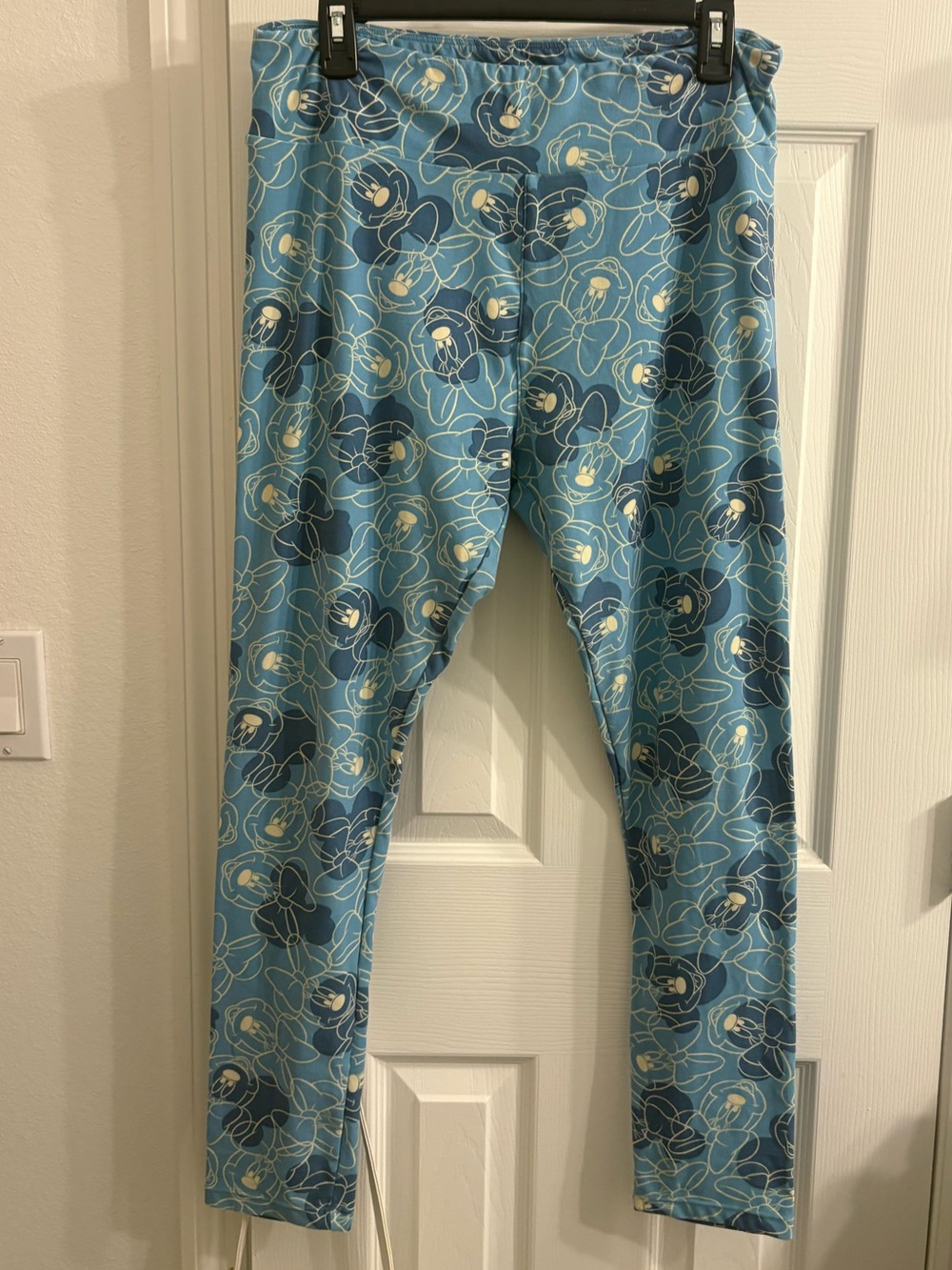 lulaRoe Minnie Mouse Light Blue Floral Print Women’s Leggings